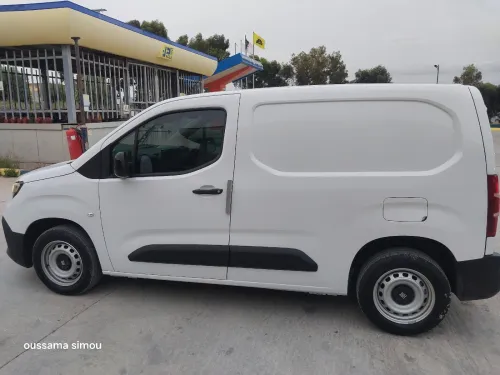 Fiat Doblo 2024 doblo 3 Plas alg