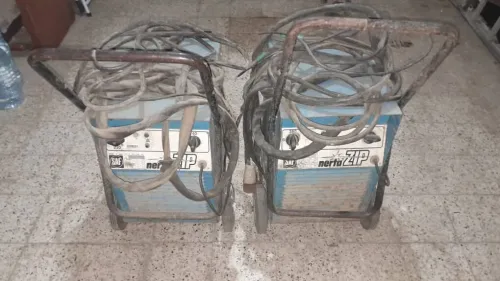 03 poste a souder  :  02 SAF NERTA ZIP + 01 SAF NERTABLOC 250