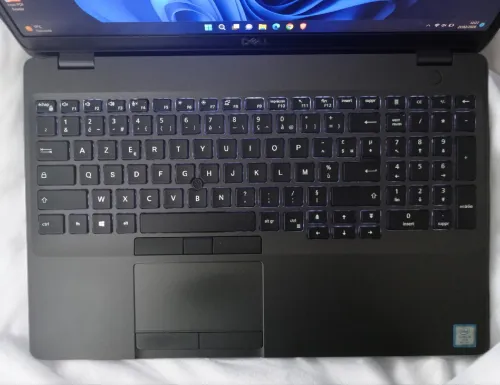 dell 5500 15,6" FHD i5-8th 8/256