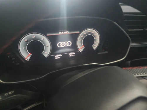 Audi Q3 2024 S Line