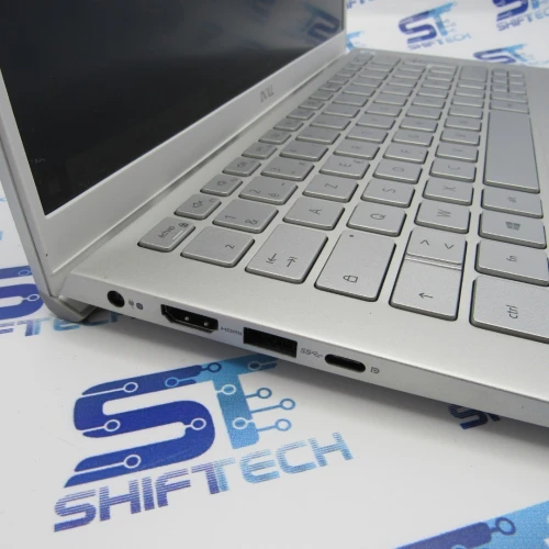  Dell Inspiron 13 Serie 5000 13.3" i5 11Th 8G 256 SSD Full HD  