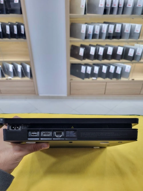 Ps4 Slim 500G version 11.0