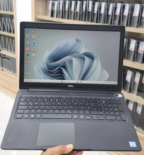 Dell Latitude 3500 i3 8145U 8G 256 SSD 15.6" Full HD
