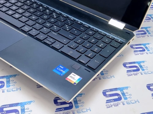 HP Specter x360 16G 256 SSD 15.6" Full HD