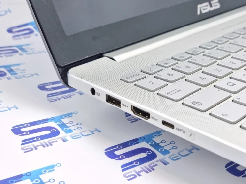 Asus ZenBook Pro i7 6700HQ 16G 512 SSD GTX960M 2G 15.6" 4K 