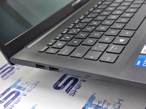Asus VivoBook 15 X513EA i5 1135G7 16G 512 SSD 15.6" FHD