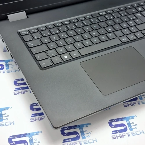 Dell Precision 7780 i7 13850HX 32G 1T SSD RTX A2000 Ada 8G