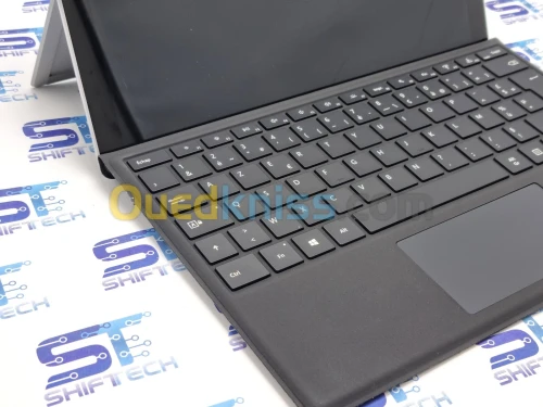 Microsoft Surface Pro 7 i3 1005G1 8G 256 SSD 3K Détachable Tactile