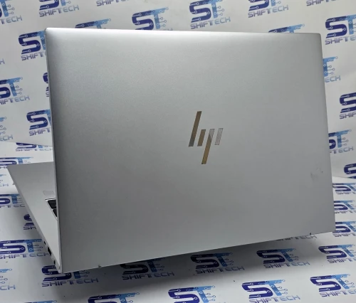 HP EliteBook 845 G11 Ryzen 7 PRO 8840HS 32G 512 SSD 14" WUXGA