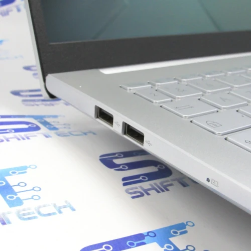Asus VivoBook 15 OLED Ryzen 5 5500U 8G 512 SSD 15.6 FHD OLED 