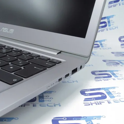 Asus ZenBook UX330U i5 7200U 8G 256 SSD 13.3" Full HD