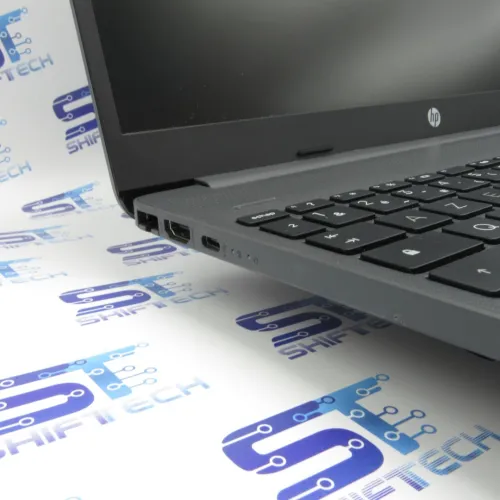 HP LapTop 15 15.6" i3 10Th 8G 256 SSD Full HD 