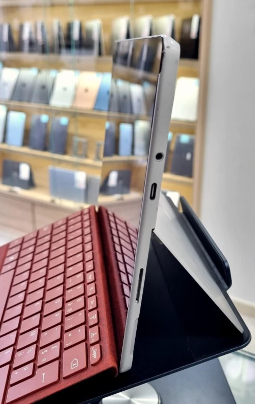 Microsoft Surface Go 2 Pentium 4425Y 4G 64 SSD + 128 SD 10.5" Full HD+ Tactile