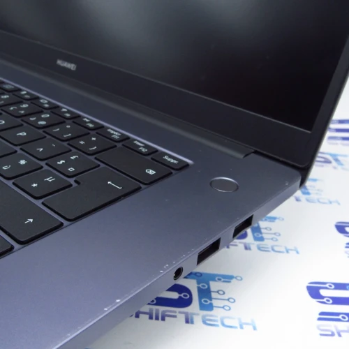 Huawei MateBook D15 Ryzen 7 Pro 3700U 8G 512 SSD Vega 10