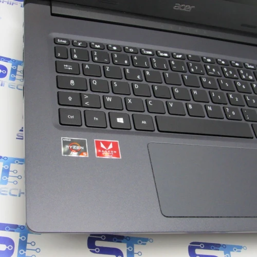 Acer Aspire 3 Ryzen 5 3500U 8G 512 SSD 14" Full HD Vega 8 2G