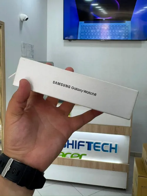 SAMSUNG WATCH 8 44MM NEW