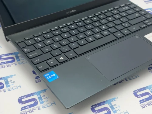 Asus ZenBook 13 OLED i5 1135G7 16G 256 SSD 13.3" FHD