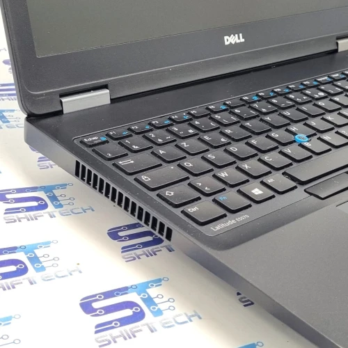 Dell Latitude 5570 i3 6100U 8G 256 SSD 15.6" Full HD