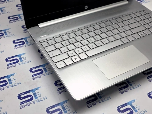 HP Laptop 15s Ryzen 5 5500U 16G 256 SSD 15.6" FHD