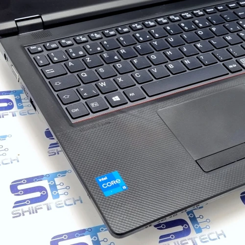 Fujitsu LifeBook E5511 i5 1135G7 16G 256 SSD 15.6" Full HD