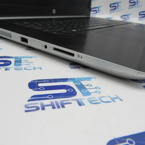 HP ProBook 470 G5 17.3" i7 8Th Gen 16G 512 SSD Full HD Nvidia 930MX