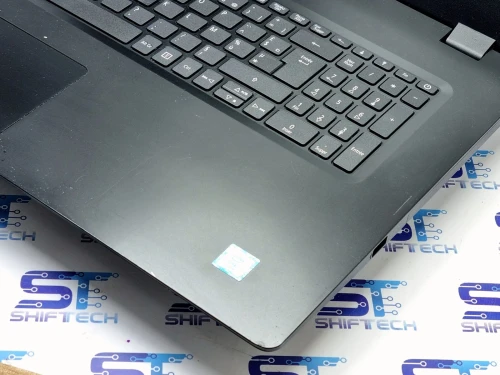 Acer Aspire 3 i3 1005G1 8G 256 SSD  17.3" HD+