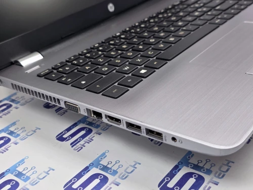 HP 250 G6 i5 7200U 8G 256 SSD 15.6" Full HD