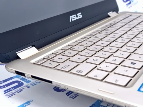 Asus ZenBook flip X360 M3 6Y30 4G 128 SSD 13.3" FHD Tactile