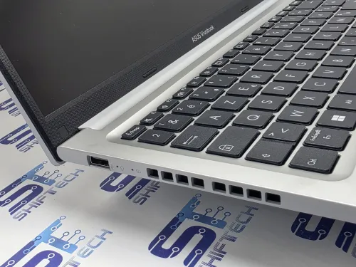 Asus VivoBook 15 Ryzen 7 5800HS 16G 512 SSD 15.6" FHD Neuf