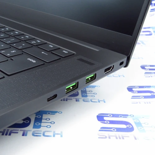 Razer Blade 15 i7 11800H 16G 512 SSD RTX 3070 8G 15.6" Full HD 144Hz