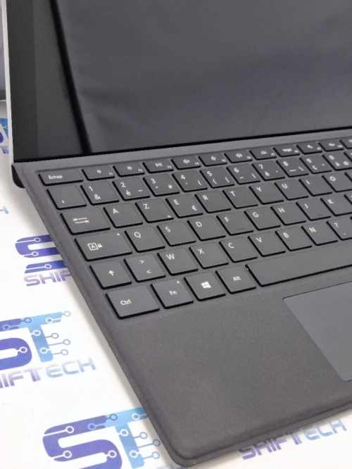 Microsoft Surface Pro 7 i5 1035G7 16G 256 SSD 3K Détachable Tactile