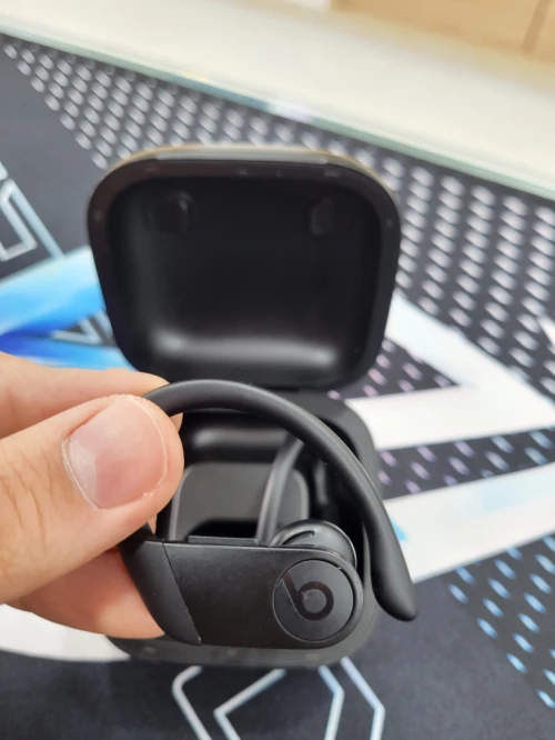 Power Beats Pro 