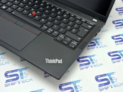 Lenovo ThinkPad X13 Gen 4 Ryzen 5 7540U 16GO 256 SSD 13.3 FHD Neuf
