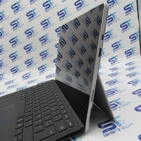 Microsoft Surface Pro 5 i5 7Th Génération 4G 128 SSD Full HD Tactile