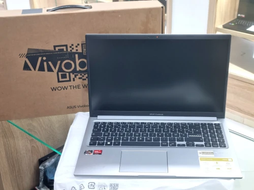 Asus VivoBook 15 Ryzen 7 5800H 16G 1T SSD 15.6" Full HD