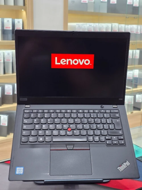 Lenovo ThinkPad X390 i5 8265U 8G 256 SSD 13.3" FHD