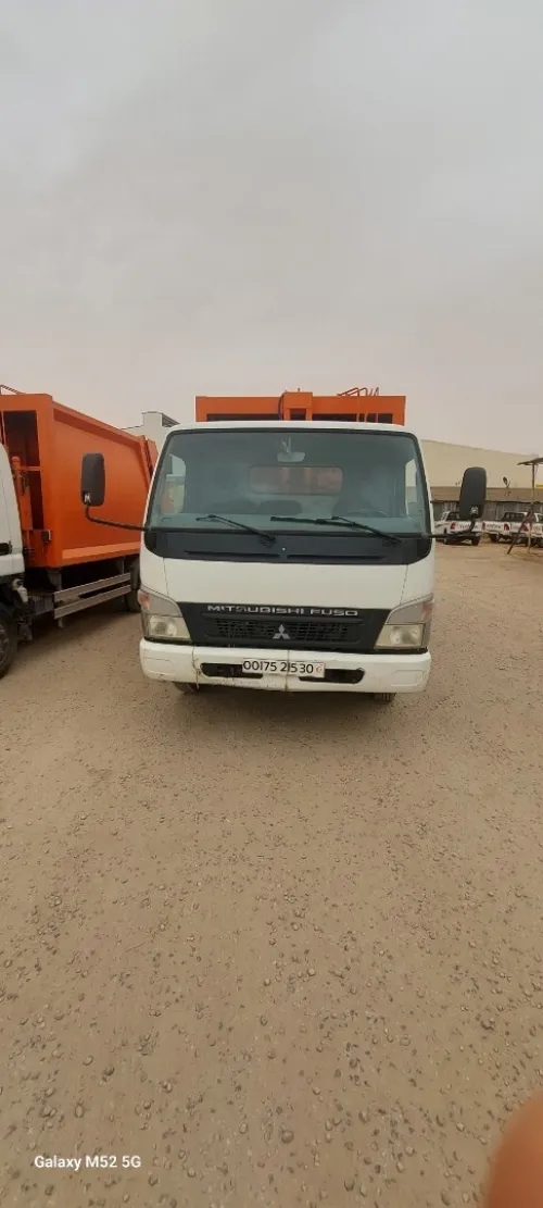 Mitsubishi FUSO CANTER 2015