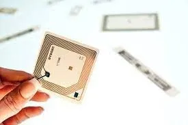 etiquette uhf rfid 