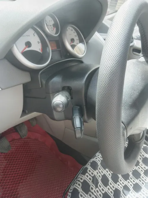 Peugeot 207 2008 207