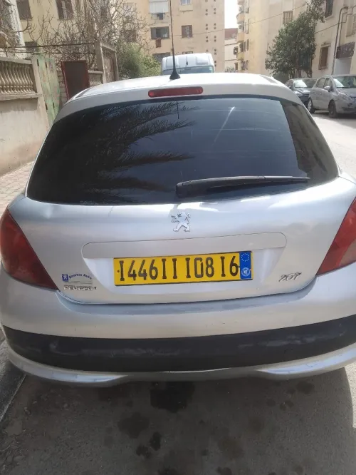 Peugeot 207 2008 207