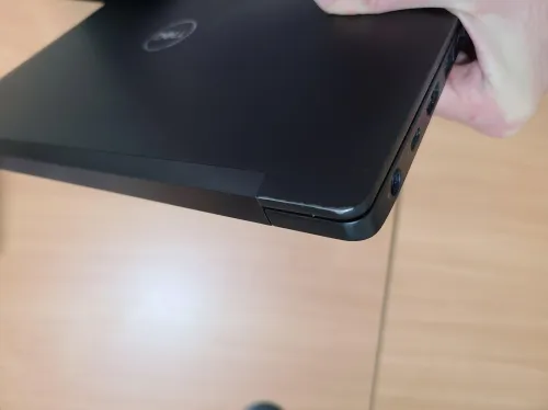 Dell Latitude 7490  i5-8th | 8GB | 256GB SSD |14 pouces HD 