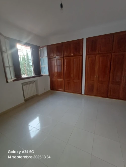 Location Appartement Niveau de villa F6 Alger Birkhadem