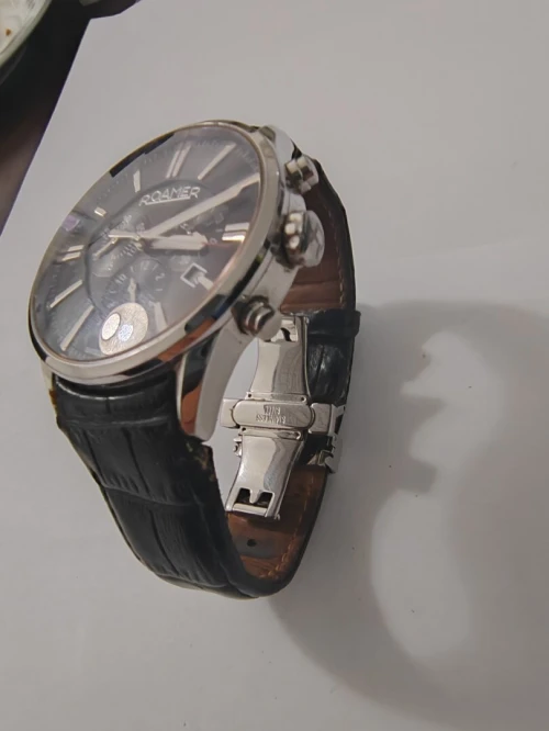 Montre Roamer