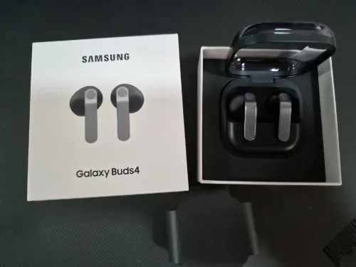 Samsung buds 4 écouteurs