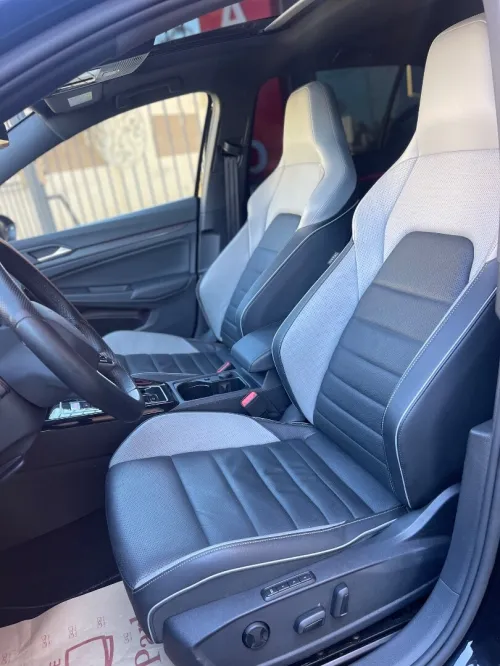 Volkswagen Golf 8 2024 GTD