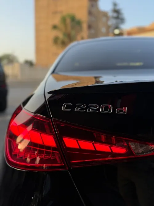 Mercedes Class C 2023 220d