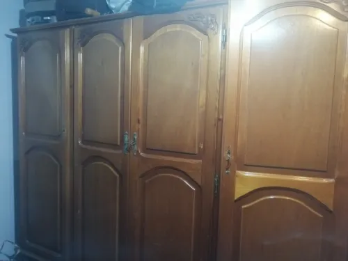 Armoire de chambre à coucher