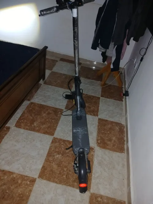 Trotinette electrique Essential 