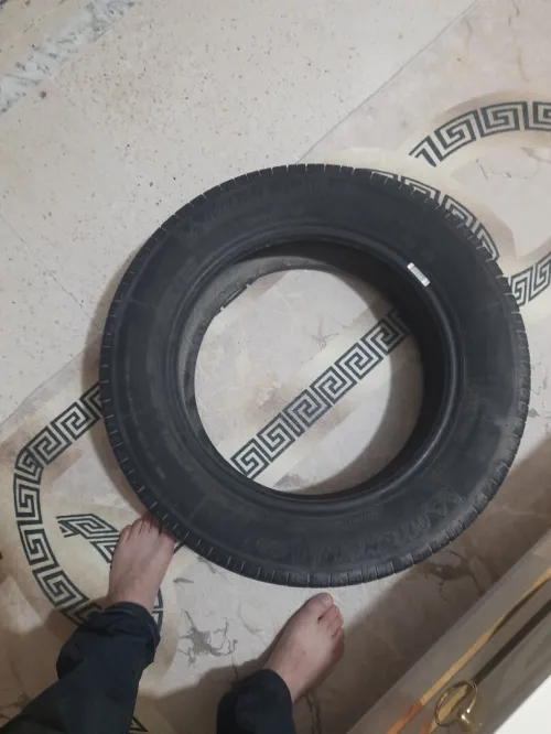 Pneu 205/60R16 marque Michelin