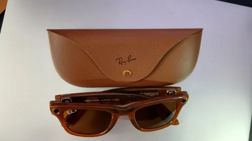 lunettes Ray-Ban  Meta . marron édition limitée .